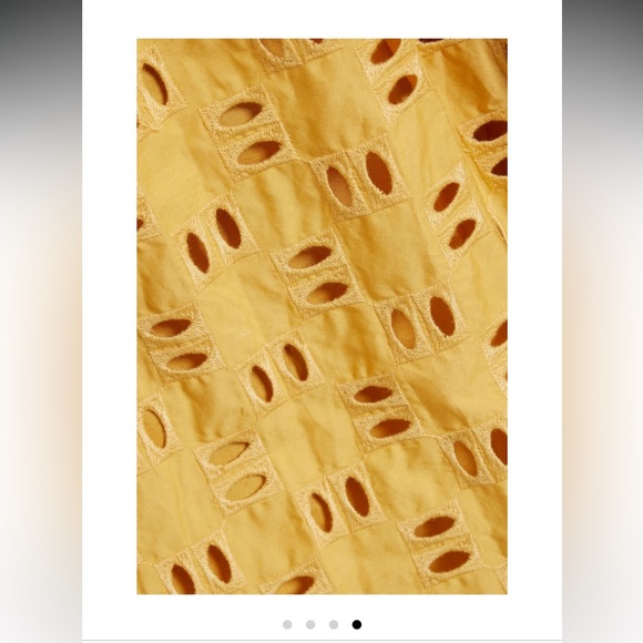 Blair Cotton Eyelet
Maxi Halter Dress - Picture 7 of 9